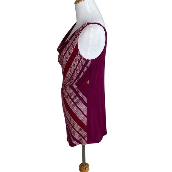 CABI Style #3084 Maroon Geometric Printed Drape Neck Tank Top Sz Small - Picture 2 of 7